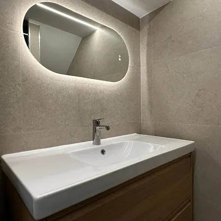 Whome Prime Location - Your Getaway Apartamento