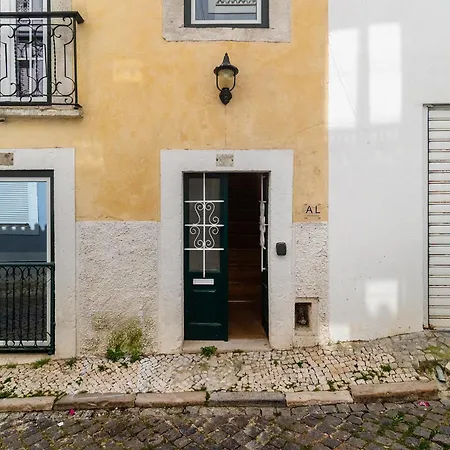 Atlantico Portugal - Live Like A Local In The Heart Of Daire