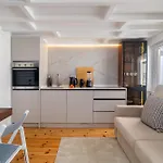 Atlântico Portugal - Live Like A Local In The Heart Of * Lisboa